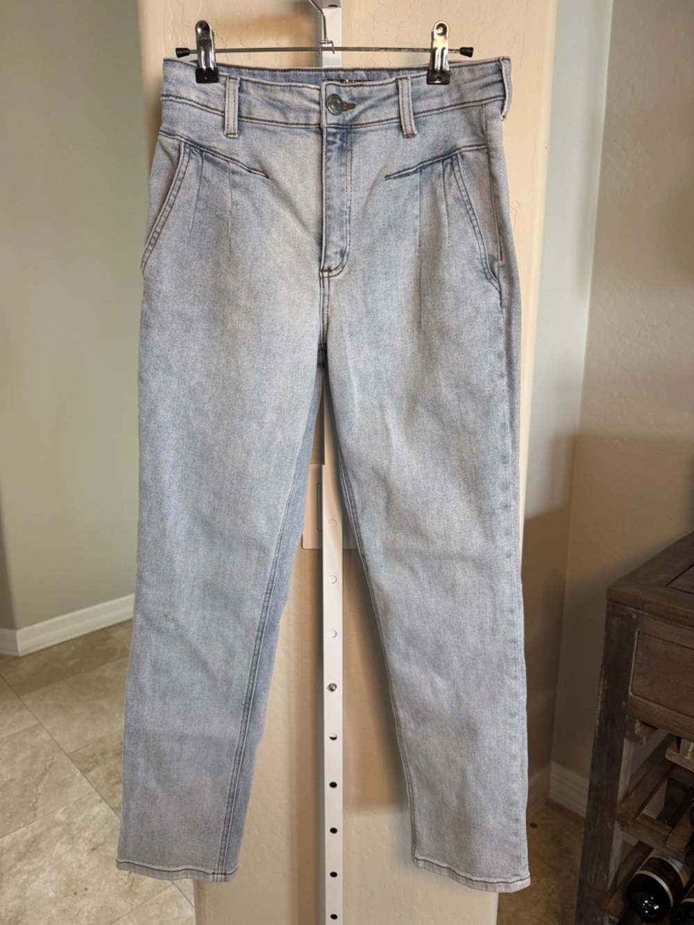 Kut from the Kloth Rachel Mom Jean Style KP1756MA1 size 2 light blue Stretch - Picture 5 of 11